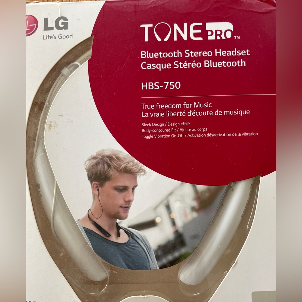NIB✨ LG Bluetooth Headset